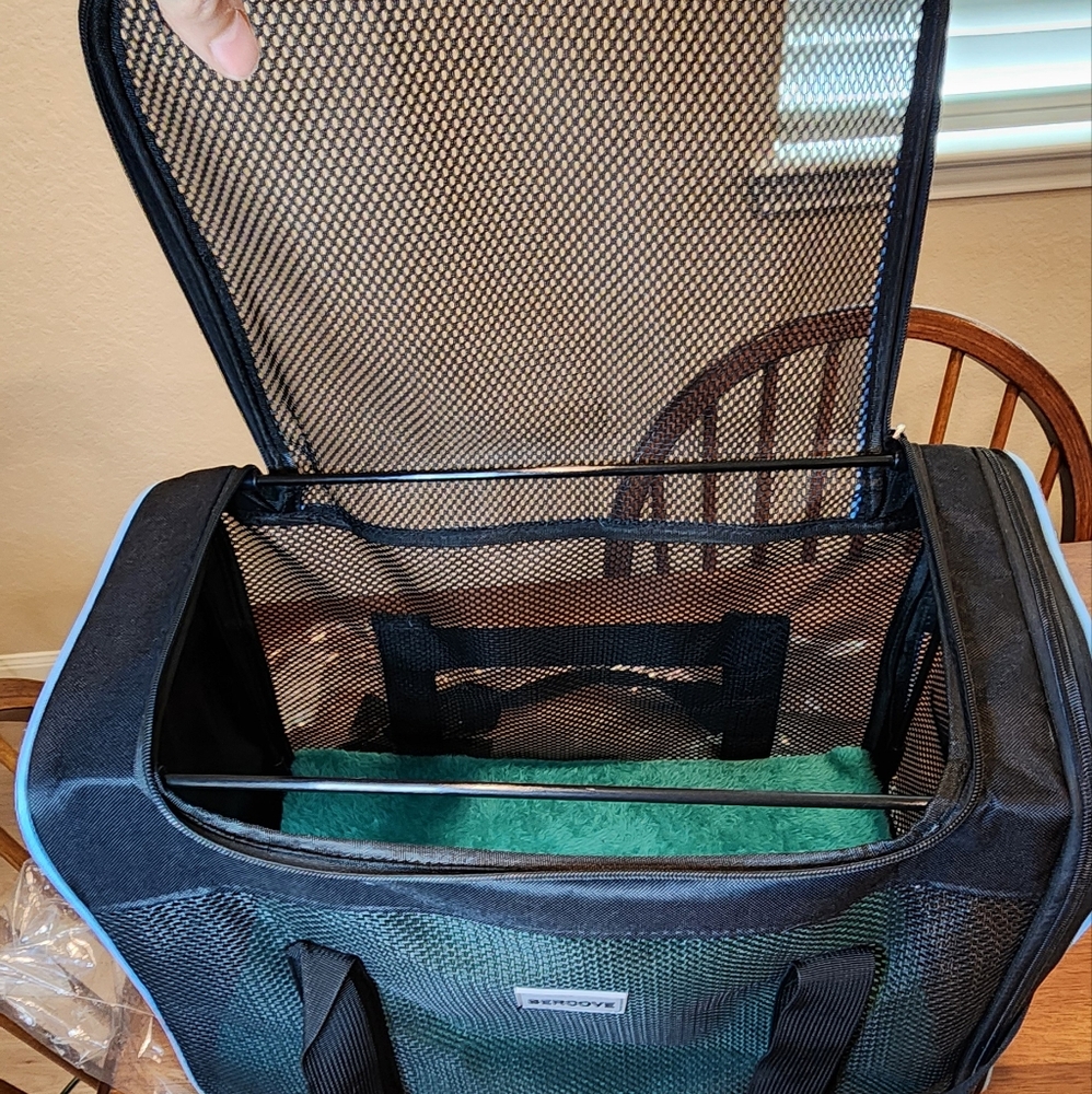 Airline approved pet carrier